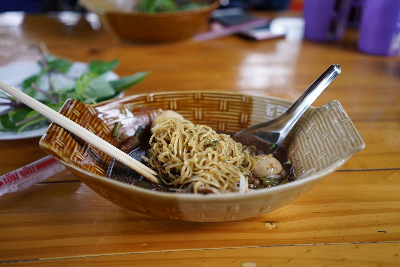 舌尖上的一带一路--寻找《丝绸之路》上的美食